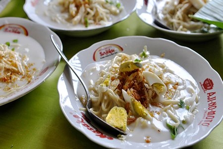 Mie Koclok Khas Cirebon